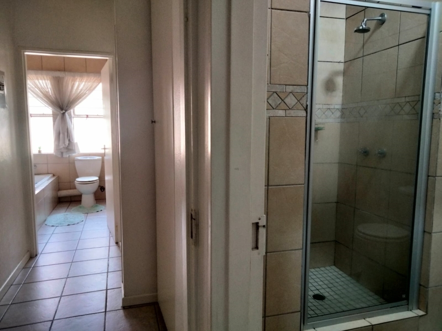 To Let 2 Bedroom Property for Rent in Sundowner Gauteng