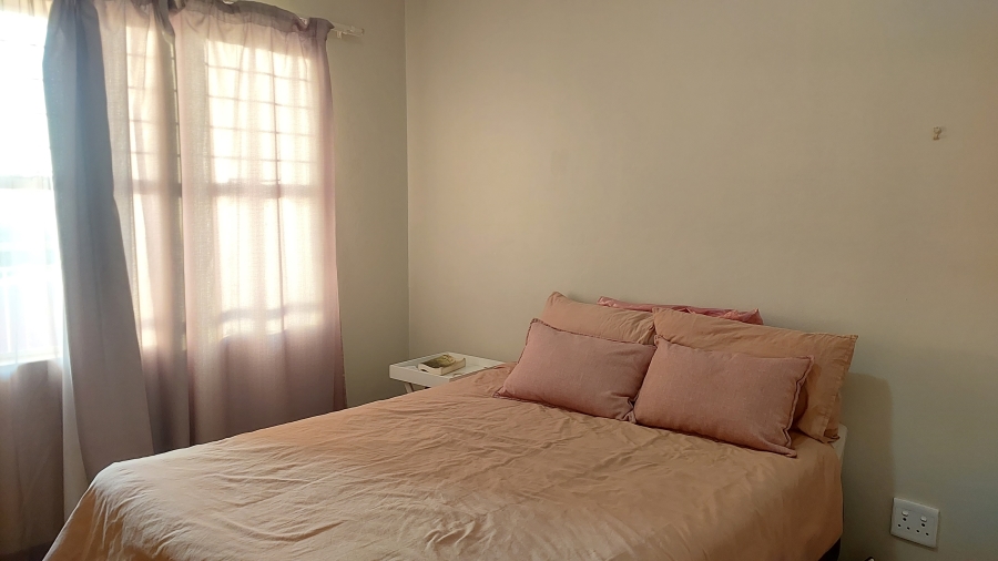 To Let 2 Bedroom Property for Rent in Sundowner Gauteng