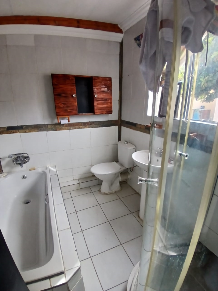 To Let 1 Bedroom Property for Rent in Brenthurst Gauteng