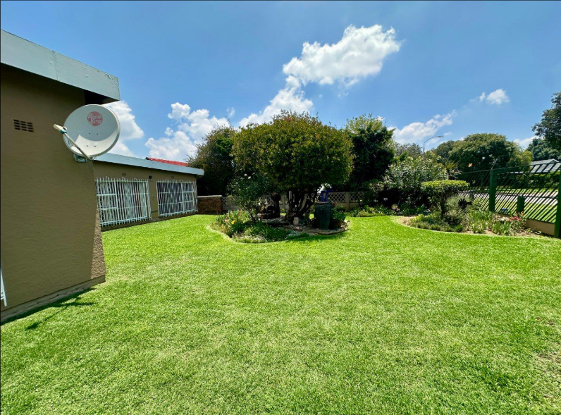 3 Bedroom Property for Sale in Parkrand Gauteng