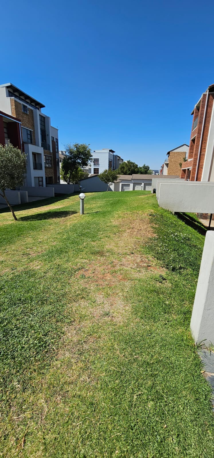 2 Bedroom Property for Sale in Carlswald Gauteng