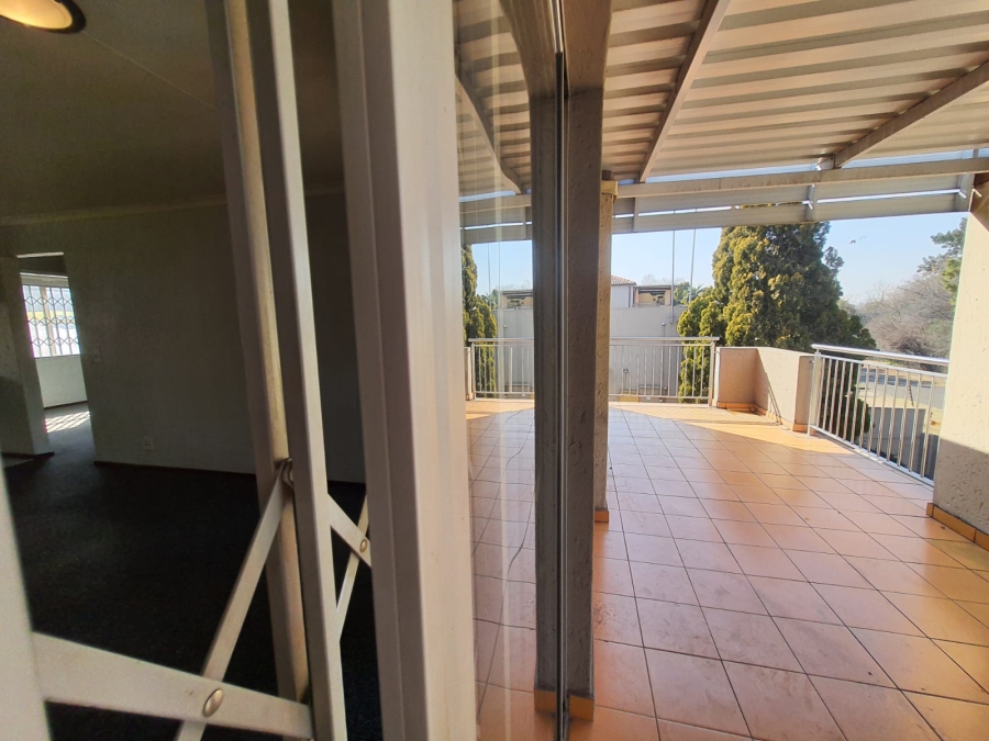 2 Bedroom Property for Sale in Vanderbijlpark SW 5 Gauteng