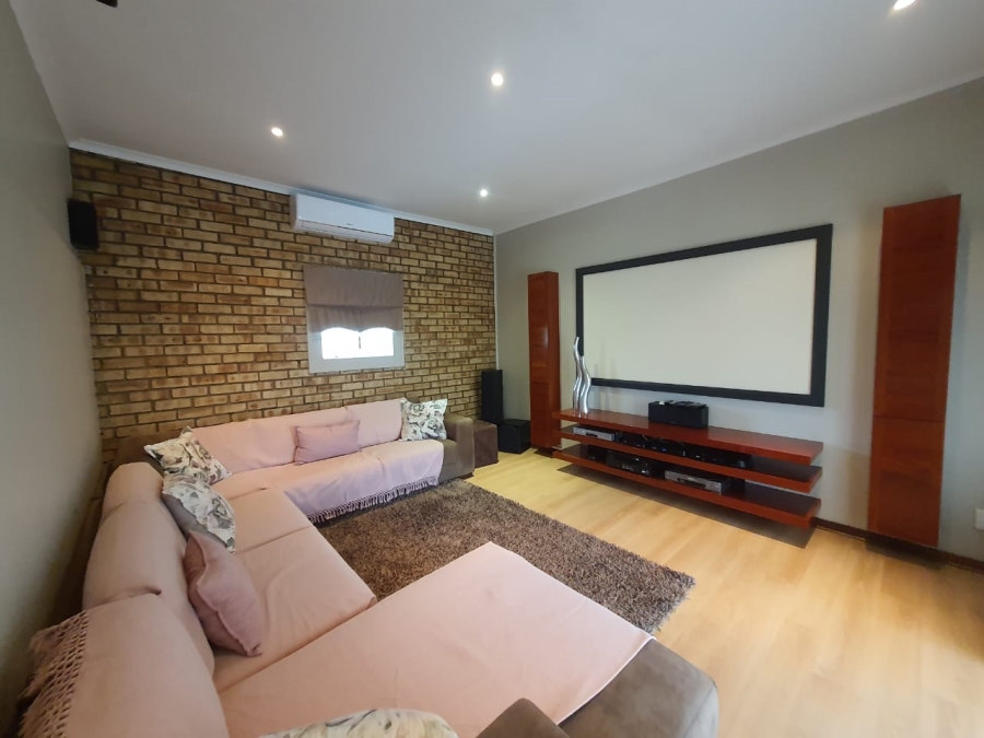 4 Bedroom Property for Sale in Vanderbijlpark SE 4 Gauteng