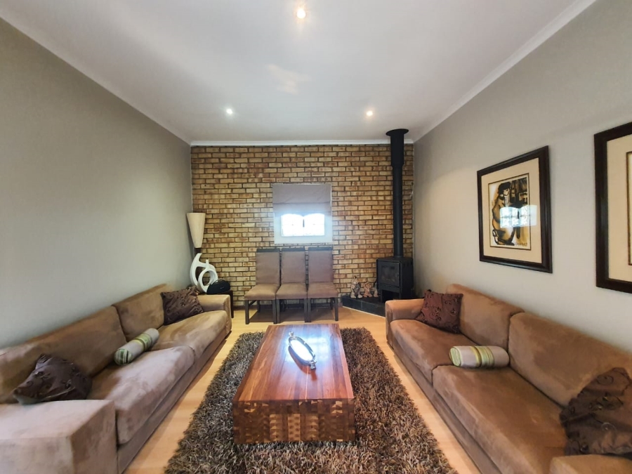 4 Bedroom Property for Sale in Vanderbijlpark SE 4 Gauteng