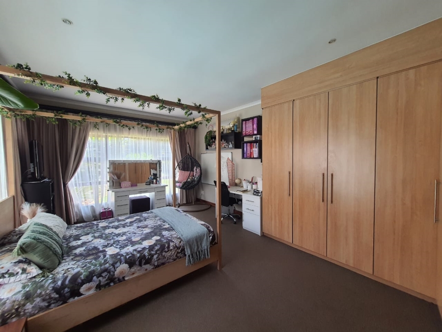 4 Bedroom Property for Sale in Vanderbijlpark SE 4 Gauteng