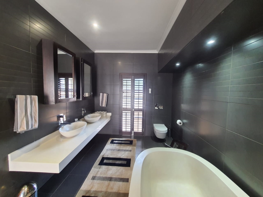 4 Bedroom Property for Sale in Vanderbijlpark SE 4 Gauteng