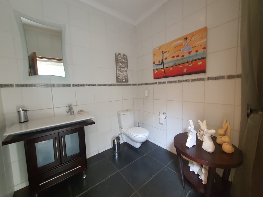 4 Bedroom Property for Sale in Vanderbijlpark SE 4 Gauteng