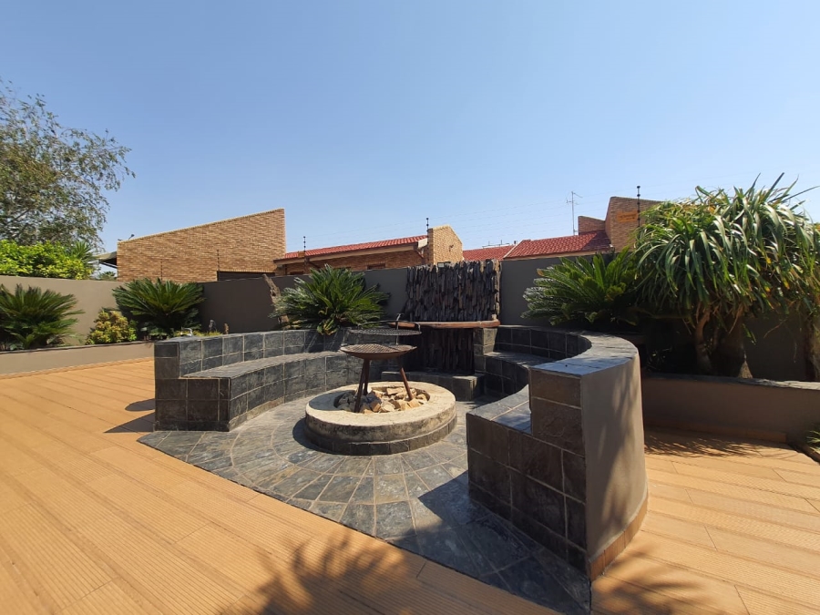 4 Bedroom Property for Sale in Vanderbijlpark SE 4 Gauteng