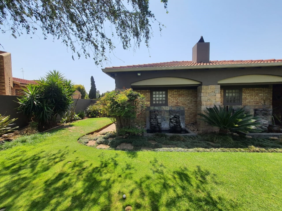 4 Bedroom Property for Sale in Vanderbijlpark SE 4 Gauteng