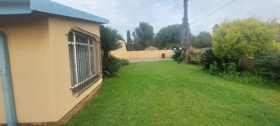 3 Bedroom Property for Sale in Sonland Park Gauteng