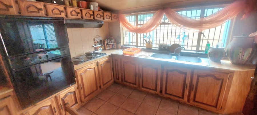 3 Bedroom Property for Sale in Sonland Park Gauteng