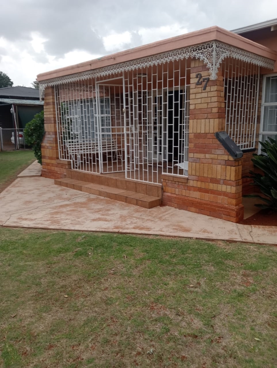 3 Bedroom Property for Sale in Dalview Gauteng