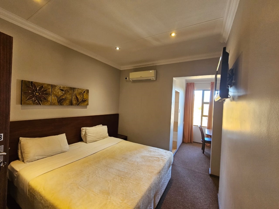 Commercial Property for Sale in Vanderbijlpark Cw 6 Gauteng