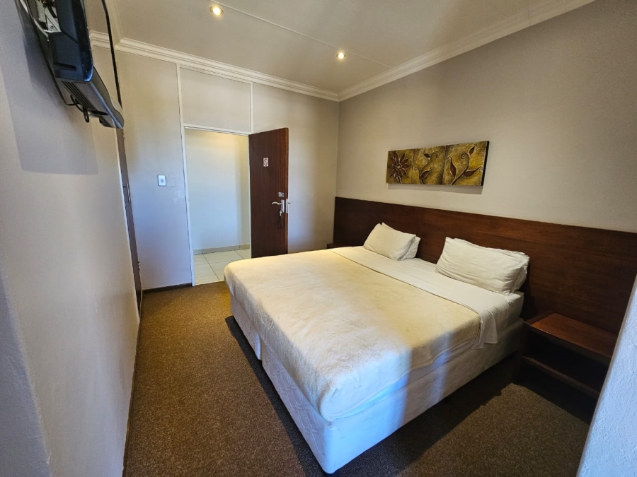 Commercial Property for Sale in Vanderbijlpark Cw 6 Gauteng