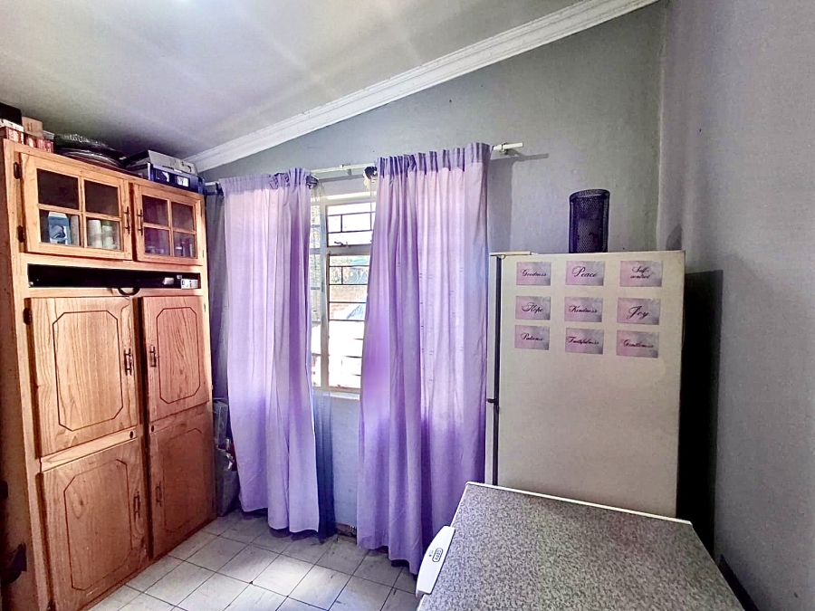 4 Bedroom Property for Sale in Jan Niemand Park Gauteng