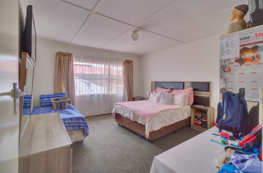 To Let 2 Bedroom Property for Rent in Kenilworth Gauteng