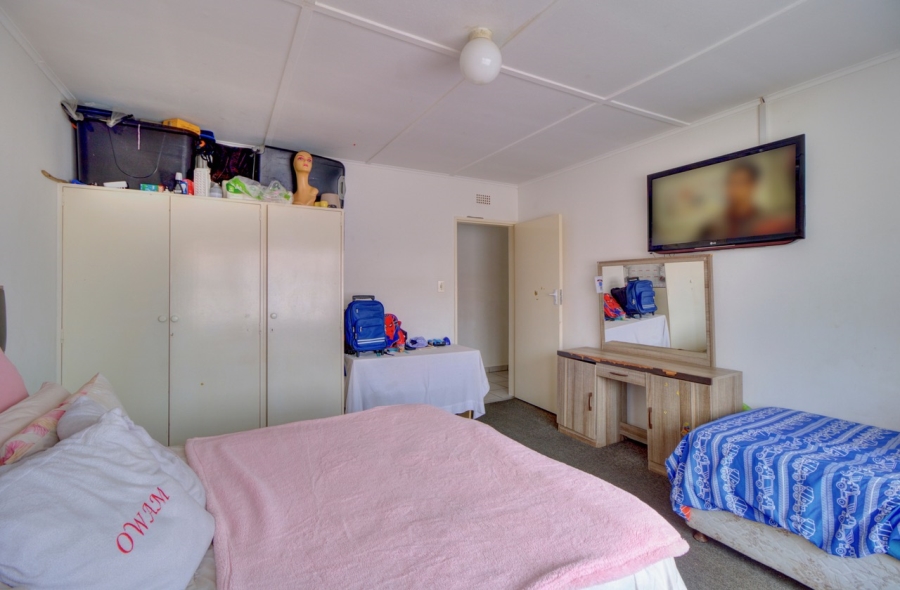 To Let 2 Bedroom Property for Rent in Kenilworth Gauteng