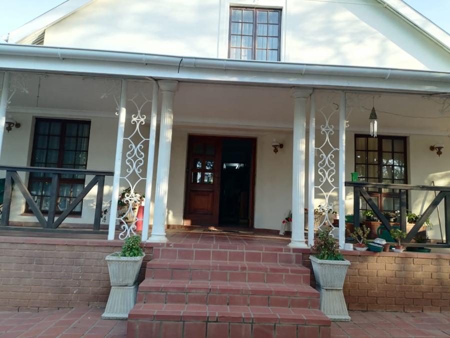 4 Bedroom Property for Sale in Ninapark Gauteng