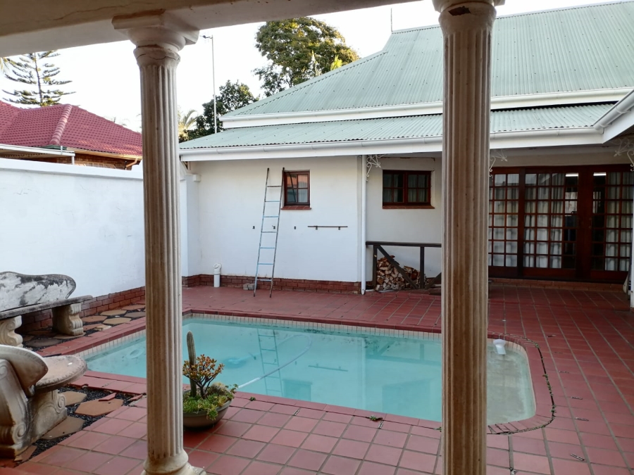 4 Bedroom Property for Sale in Ninapark Gauteng