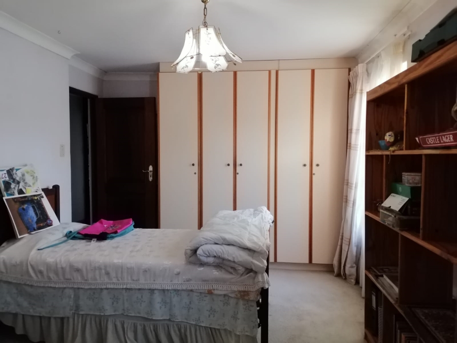 4 Bedroom Property for Sale in Ninapark Gauteng
