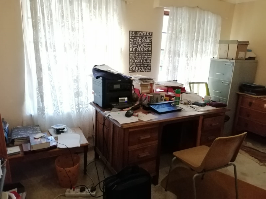 4 Bedroom Property for Sale in Ninapark Gauteng