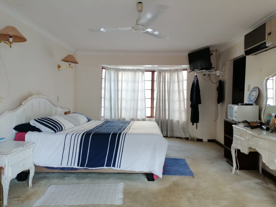 4 Bedroom Property for Sale in Ninapark Gauteng