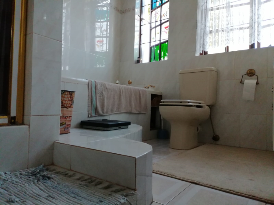 4 Bedroom Property for Sale in Ninapark Gauteng
