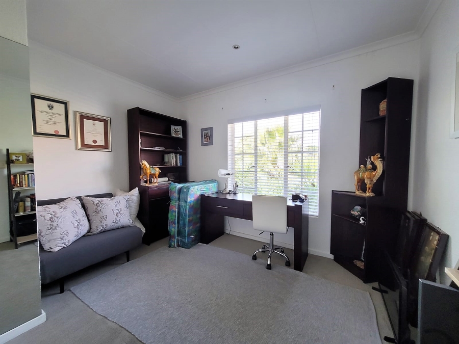 2 Bedroom Property for Sale in Annlin Gauteng