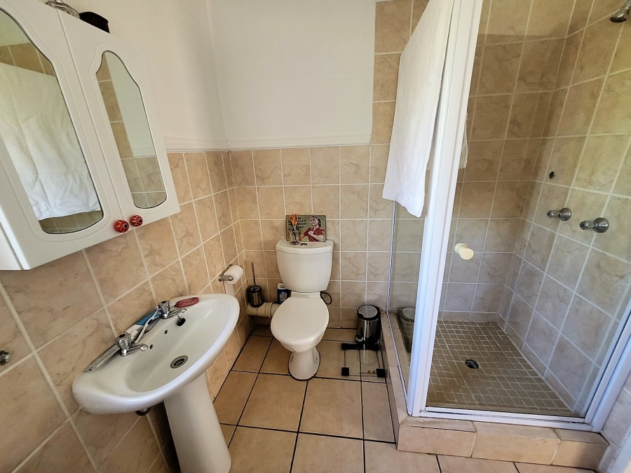 2 Bedroom Property for Sale in Annlin Gauteng