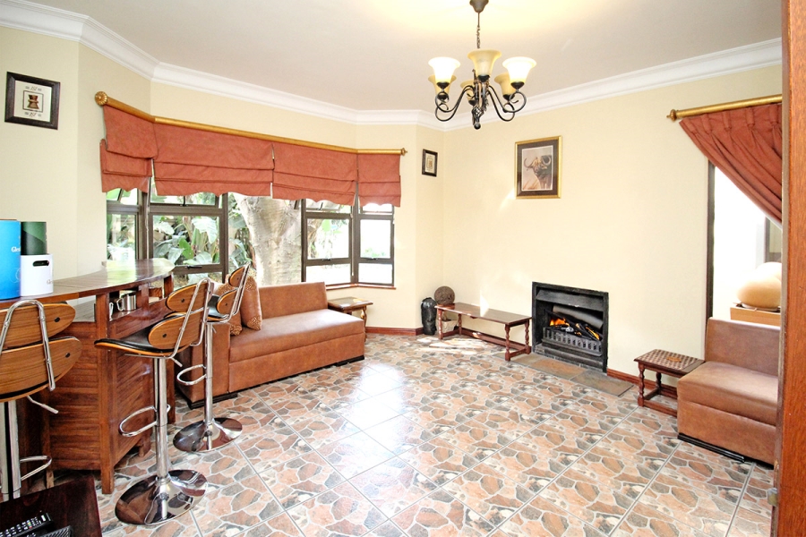 4 Bedroom Property for Sale in Broadacres Gauteng