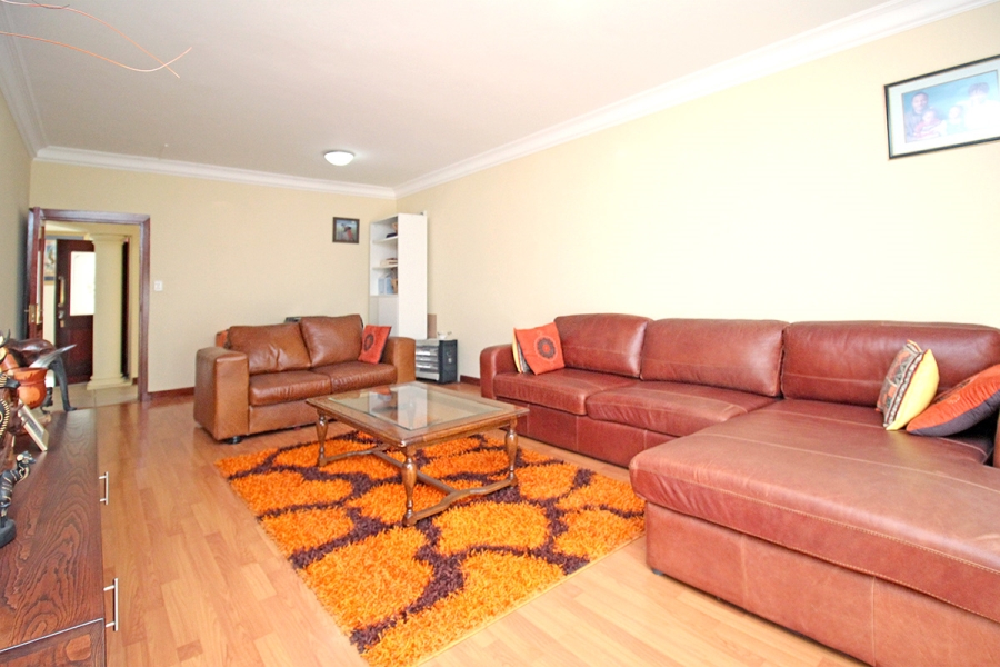 4 Bedroom Property for Sale in Broadacres Gauteng