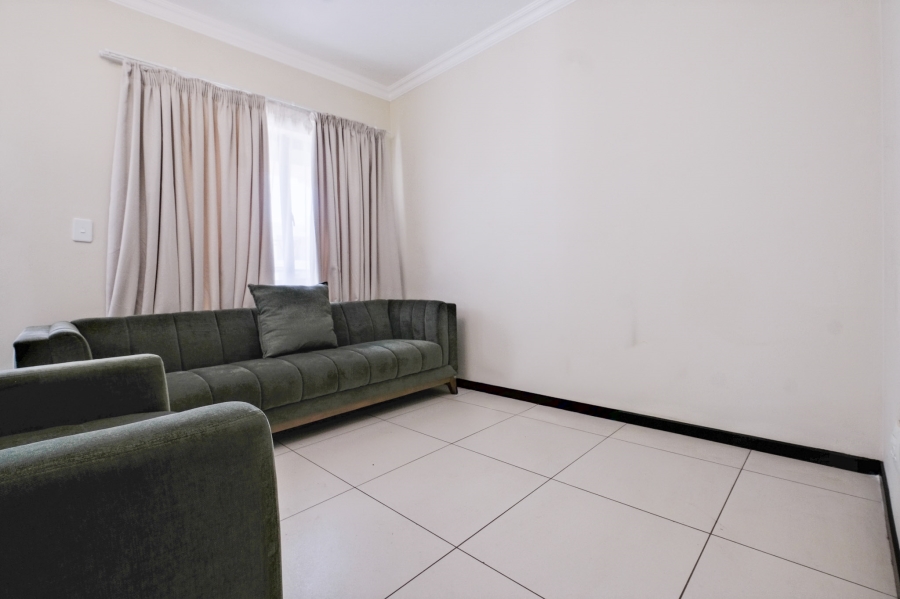 1 Bedroom Property for Sale in Edenburg Gauteng
