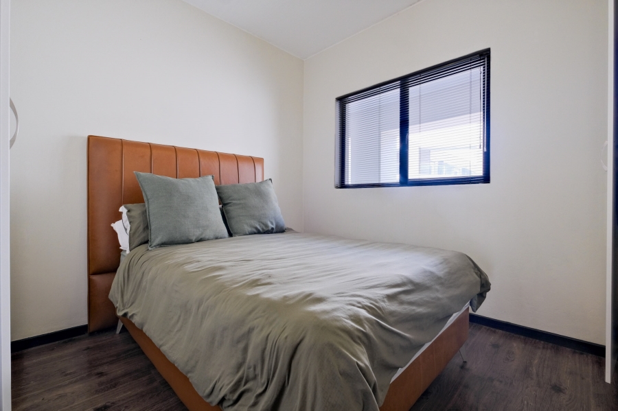 1 Bedroom Property for Sale in Rivonia Gauteng