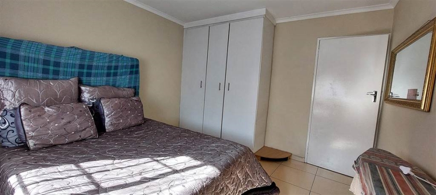 2 Bedroom Property for Sale in Verwoerdpark Gauteng