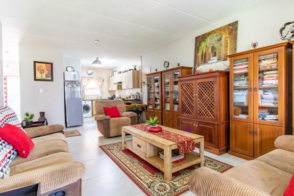 2 Bedroom Property for Sale in Brackenhurst Gauteng