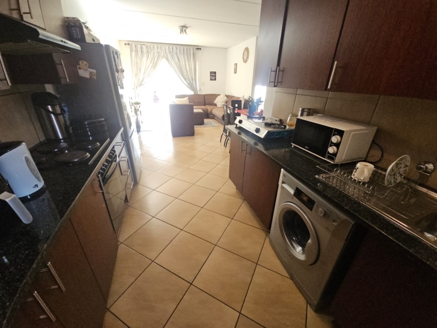 3 Bedroom Property for Sale in Albertsdal Gauteng