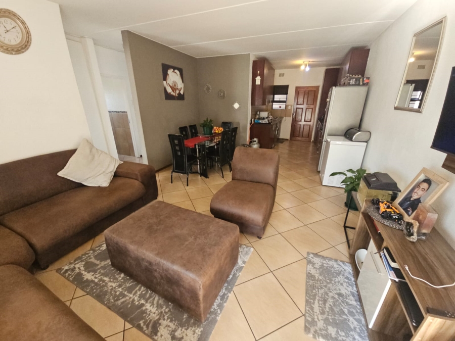 3 Bedroom Property for Sale in Albertsdal Gauteng
