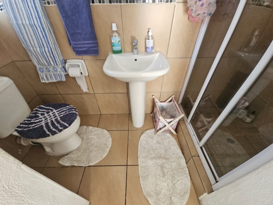 3 Bedroom Property for Sale in Albertsdal Gauteng