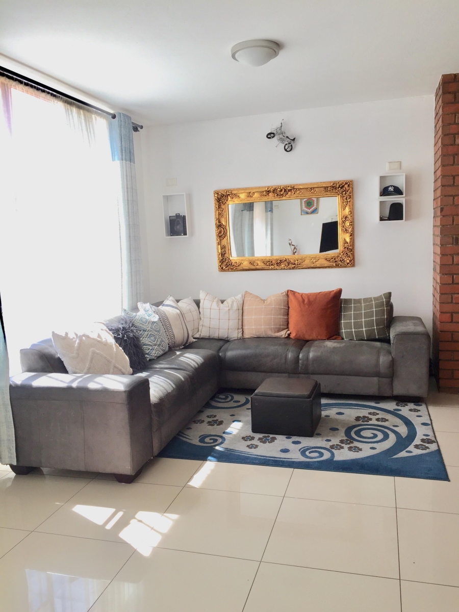 2 Bedroom Property for Sale in Carlswald Gauteng