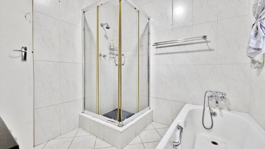 3 Bedroom Property for Sale in Three Rivers Gauteng