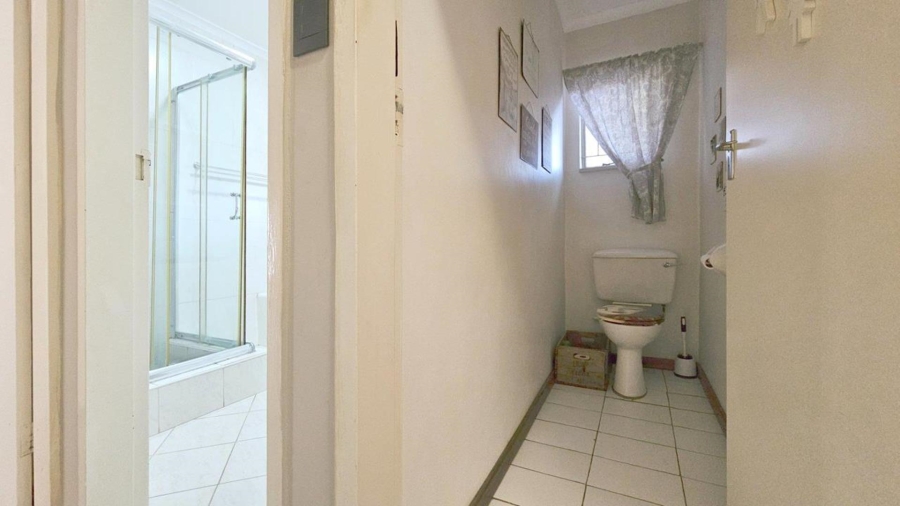 3 Bedroom Property for Sale in Three Rivers Gauteng