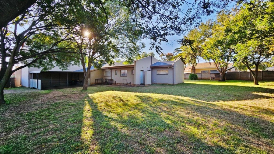 3 Bedroom Property for Sale in Three Rivers Gauteng