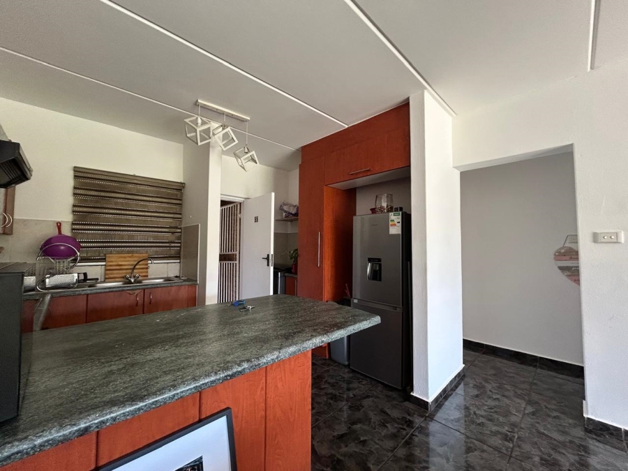 2 Bedroom Property for Sale in Birchleigh Gauteng