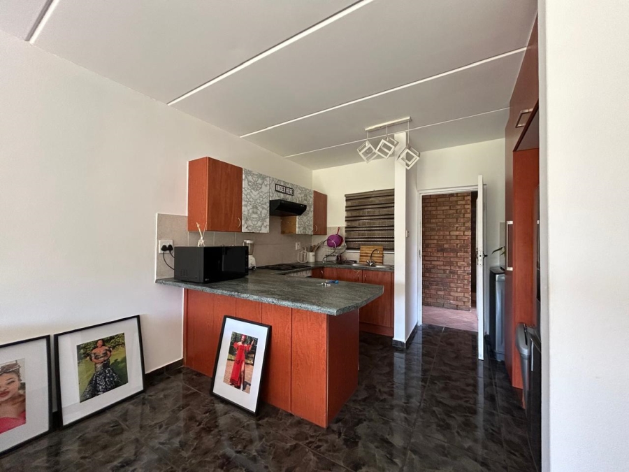 2 Bedroom Property for Sale in Birchleigh Gauteng