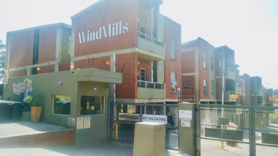 2 Bedroom Property for Sale in Buccleuch Gauteng