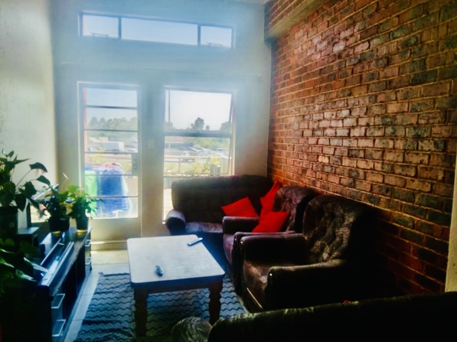 2 Bedroom Property for Sale in Buccleuch Gauteng