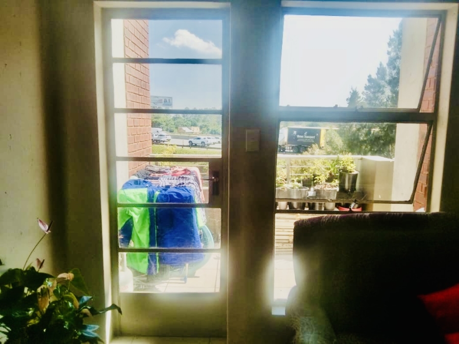 2 Bedroom Property for Sale in Buccleuch Gauteng