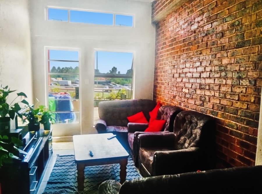 2 Bedroom Property for Sale in Buccleuch Gauteng