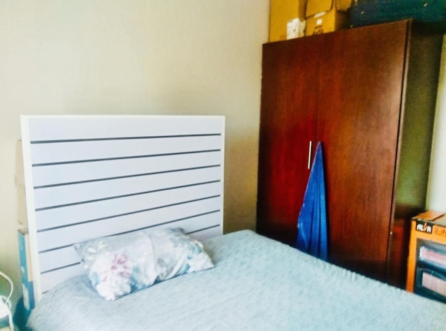 2 Bedroom Property for Sale in Buccleuch Gauteng