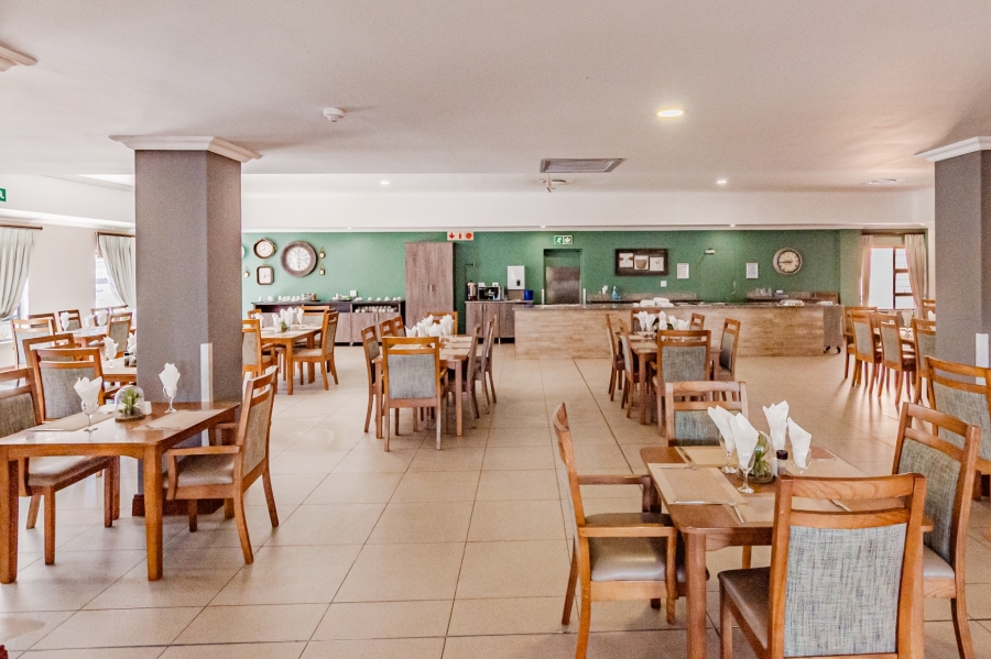 2 Bedroom Property for Sale in Bronberg Close Gauteng